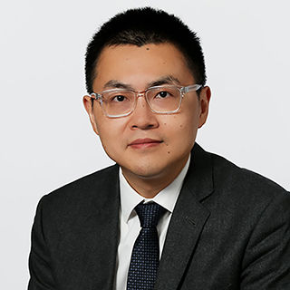 Headshot of Pengliang Lu