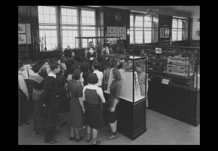 Theodore Roosevelt High School (The Bronx, New York): Arms and Armor (opened February 9, 1939); With teacher and students visiting the exhibition. Photographed February 1939